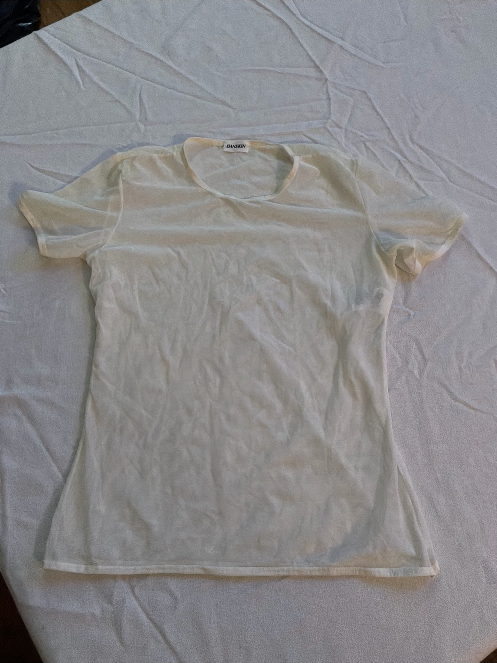 ******* Danskin Dance White Sheer Mesh Short Sleeve Top ******